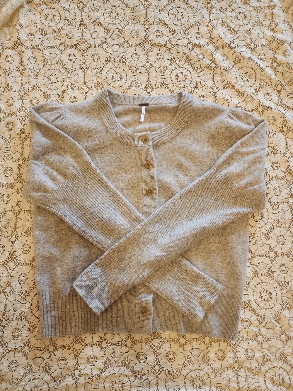 100% Cashmere Light Gray Button-Front Women's Sweater Freepeople